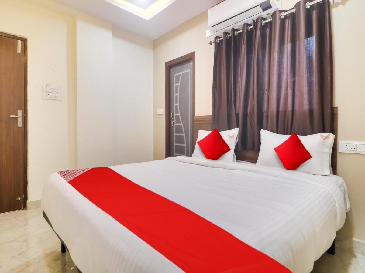 Hotel O Red Stone Hotels حيدر أباد المظهر الخارجي الصورة