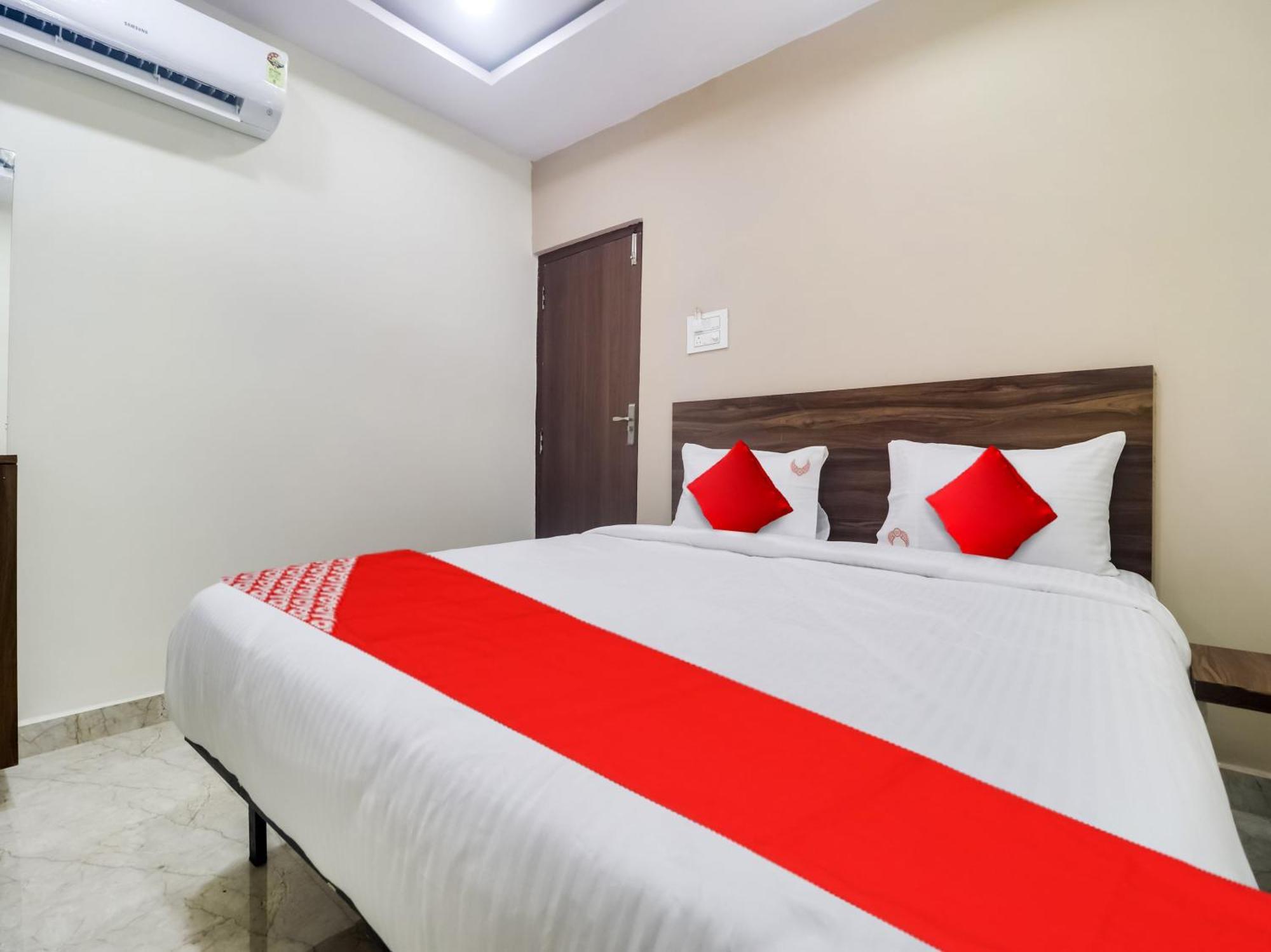 Hotel O Red Stone Hotels حيدر أباد المظهر الخارجي الصورة