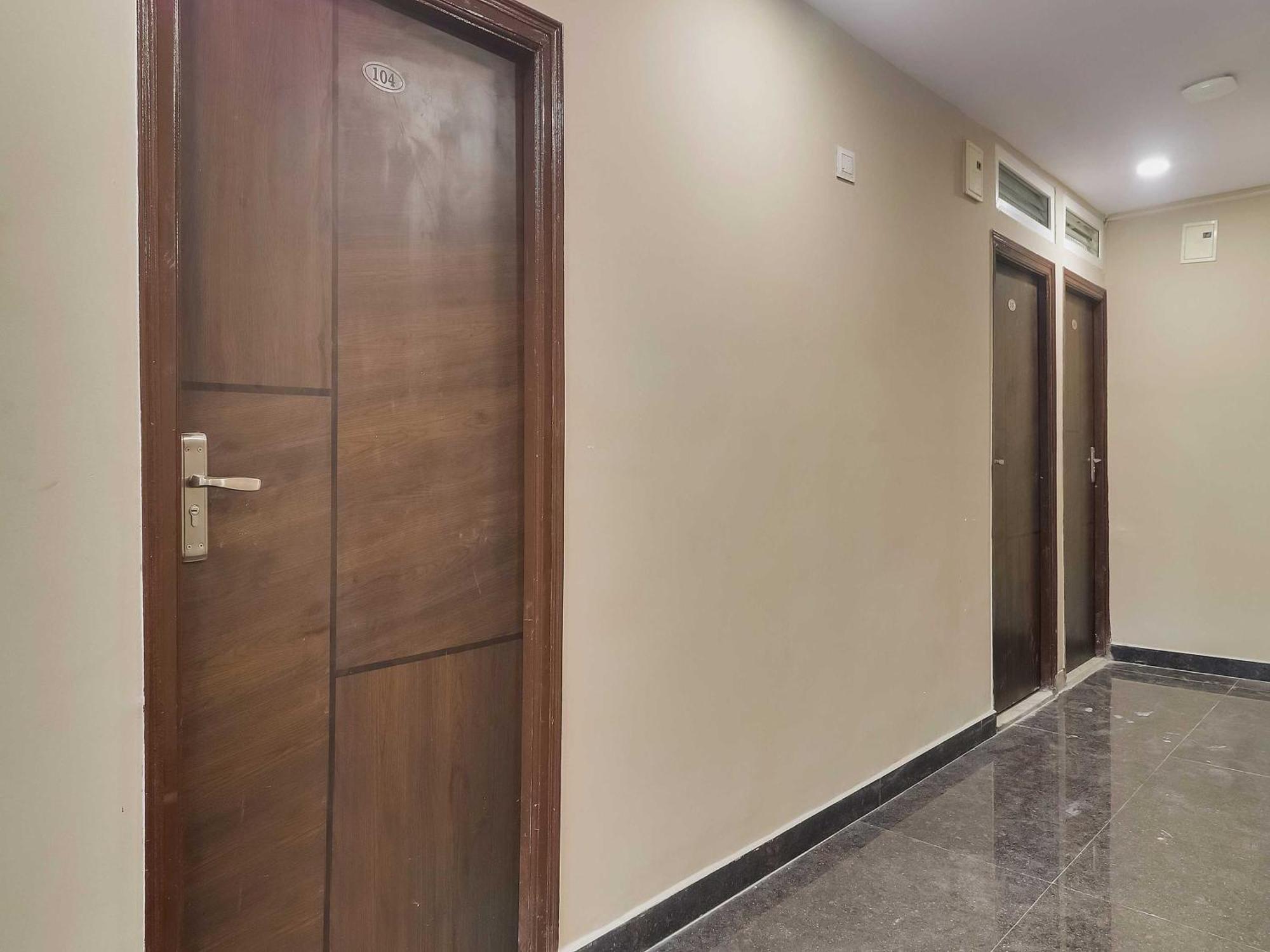 Hotel O Red Stone Hotels حيدر أباد المظهر الخارجي الصورة